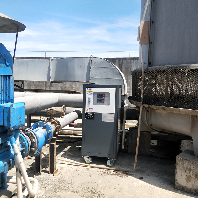 Circulating water scaling machine case