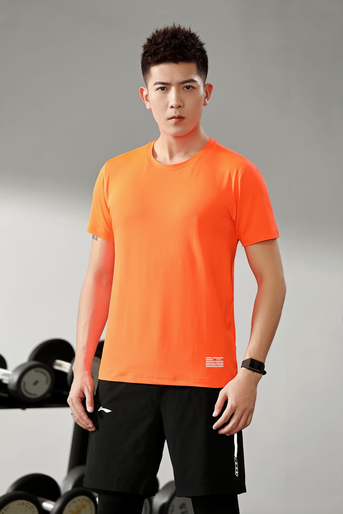 AG 圓領短袖T恤 男女款