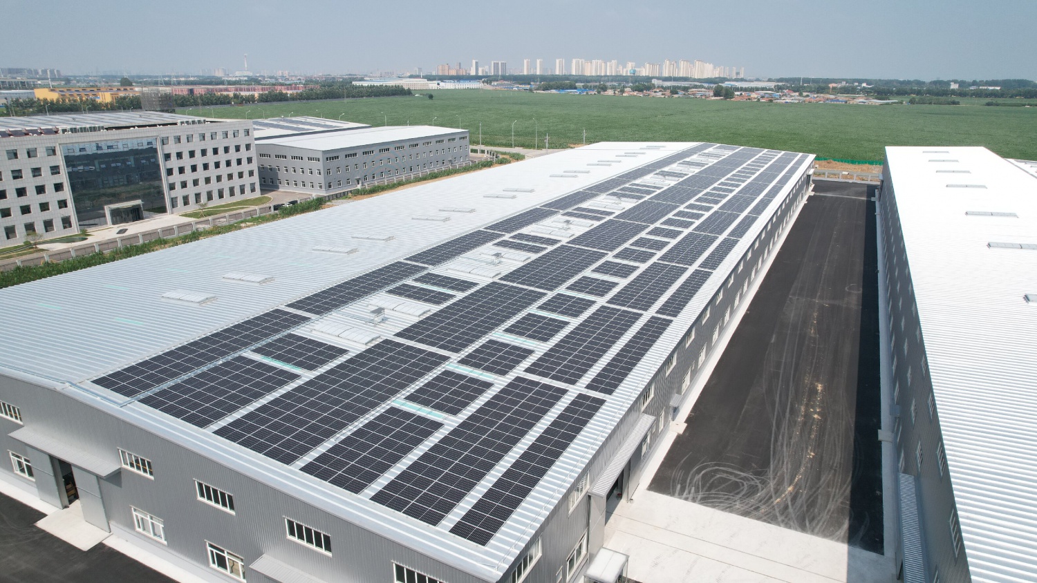 裕通六期2.4MW屋頂分布式光伏電站 裕通六期2.4MW屋頂分布式光伏電站