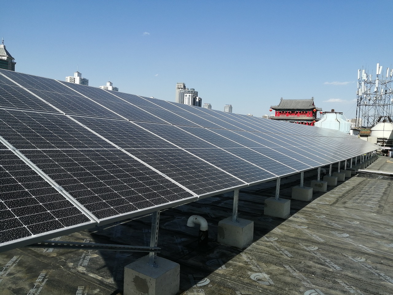 沈陽亞泰酒店200KW光伏電站 沈陽亞泰酒店200KW光伏電站