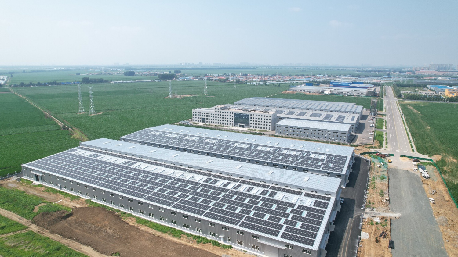 裕通六期2.4MW屋頂分布式光伏電站 裕通六期2.4MW屋頂分布式光伏電站