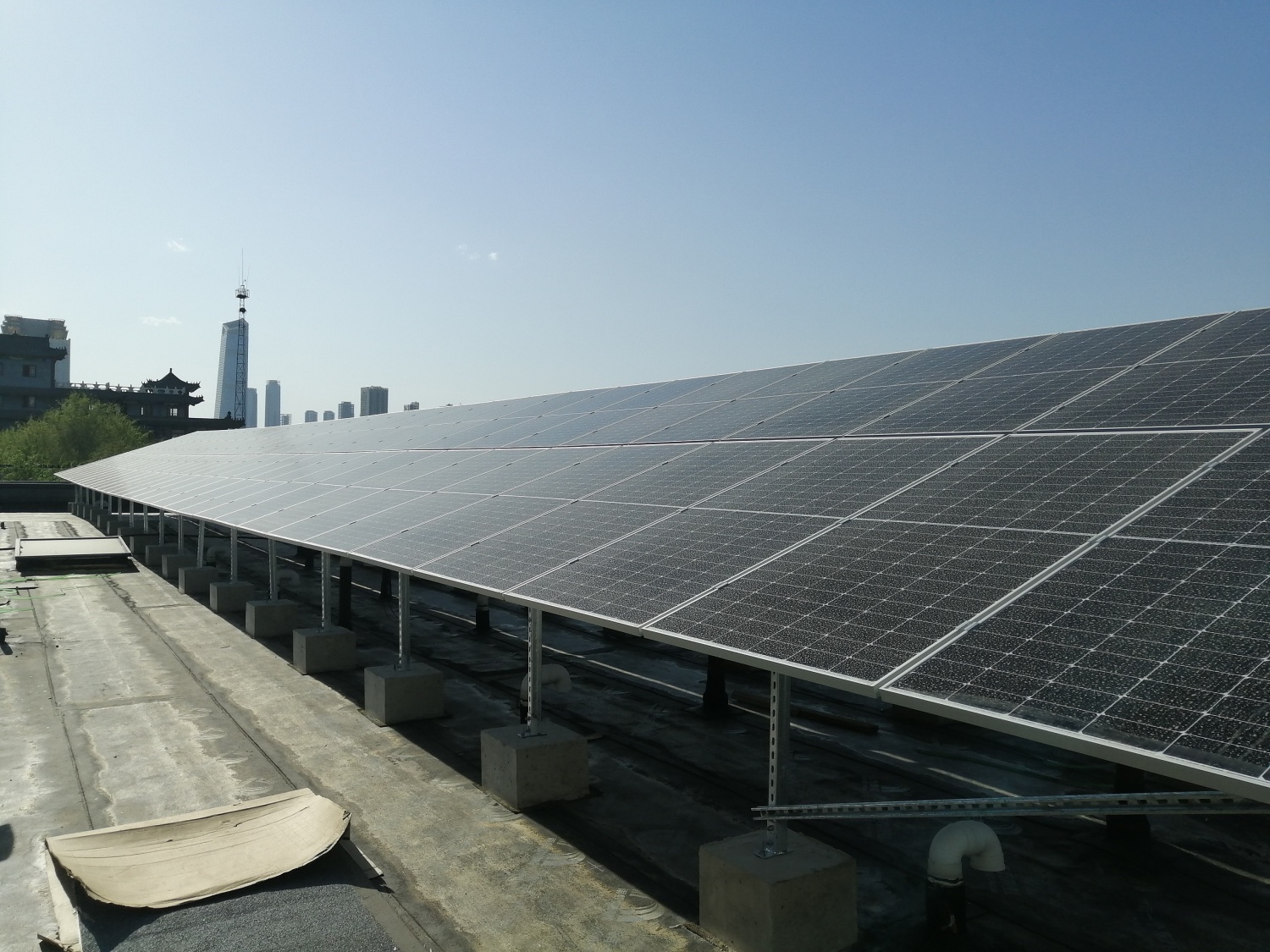 沈陽亞泰酒店200KW光伏電站 沈陽亞泰酒店200KW光伏電站