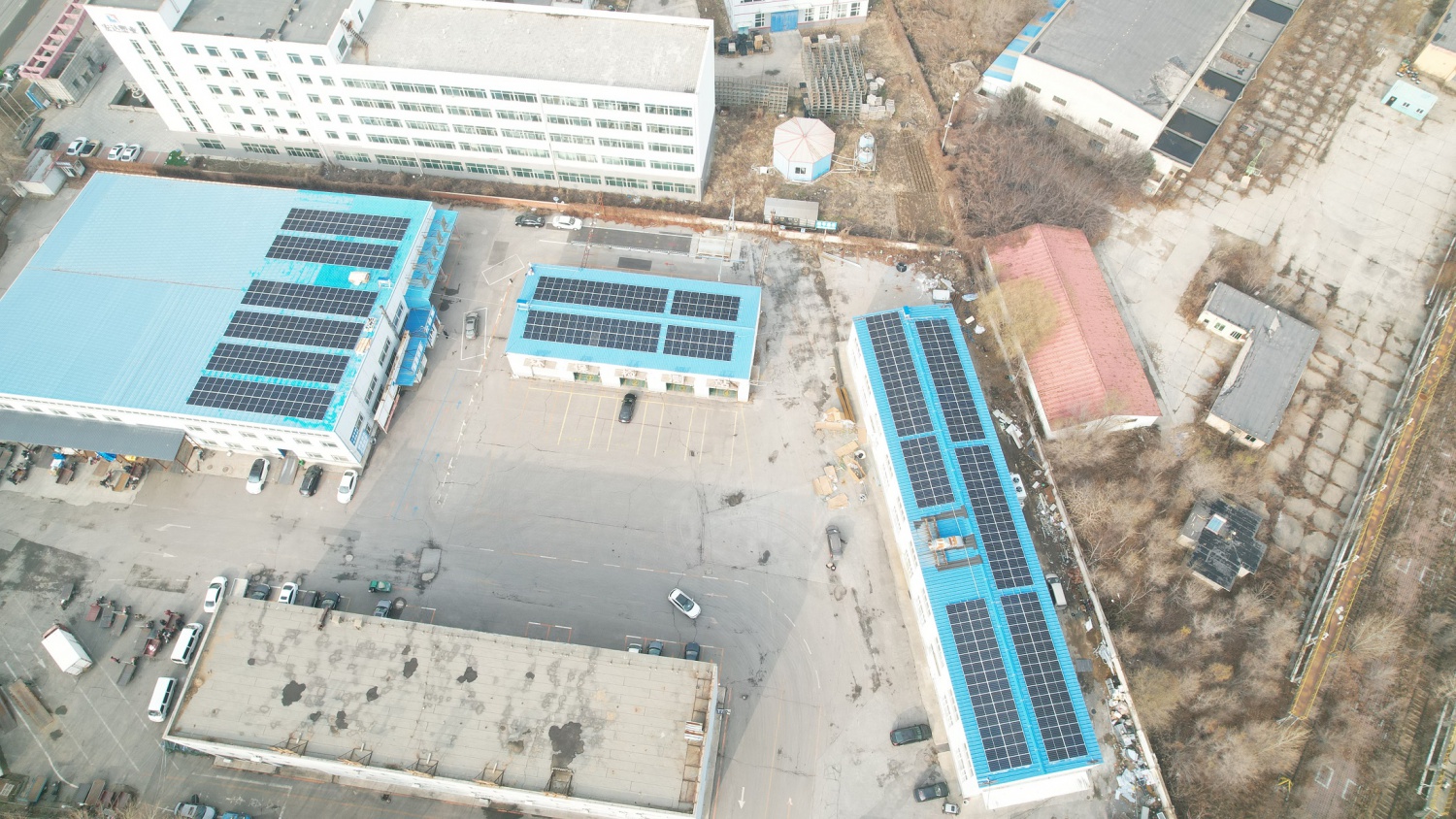 沈陽張氏檢車線250kw光伏電站