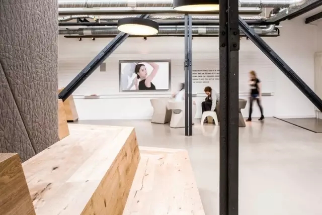 【蓝颜gtv
标识】亚克力+LED灯，打造独具特...