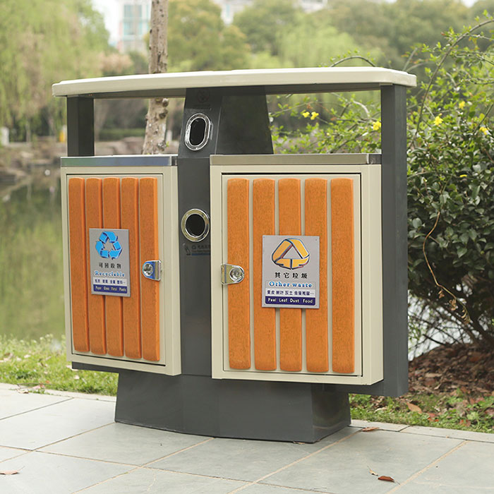 小区垃圾桶