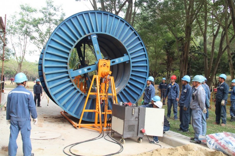 选好电缆并做好敷设工作才能保证电力的有效传输-新宝GG-科技注册场景,让平台更有趣
 选好电缆并做好敷设工作才能保证电力的有效传输-新宝GG-科技注册场景,让平台更有趣