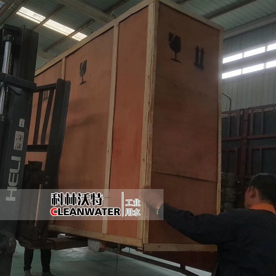 雙級2噸反滲透設備出口