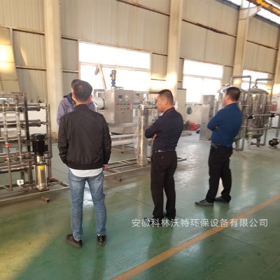 [現場考察]溫州客戶采購超純水設備