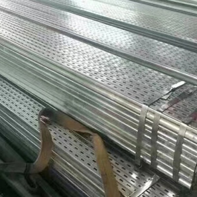 热镀锌光伏支架