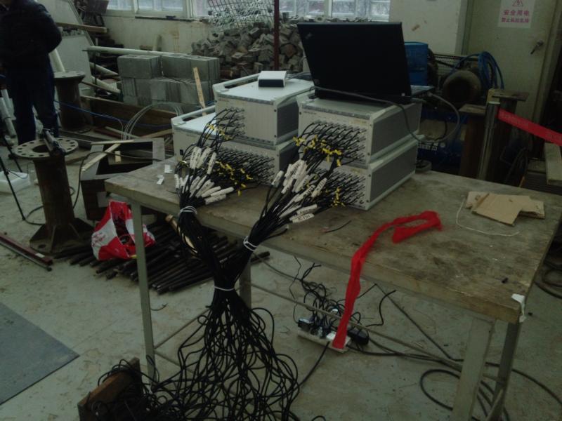 饱和黄土液化与桩基系能振动台试验