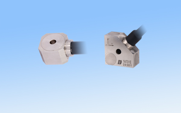 压电式IEPE加速度传感器