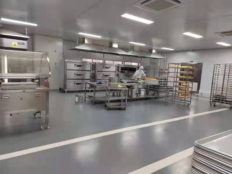 实时监测、控温、加料，让産品时刻新鲜