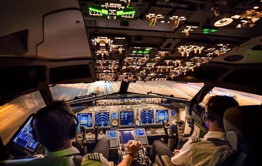 等離子清洗機在飛機駕駛艙儀表儀器上的應用