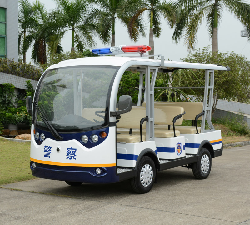 八人座电动巡逻车