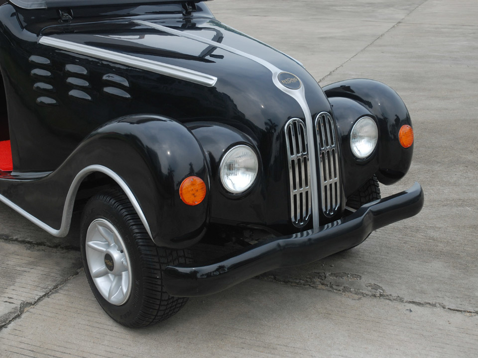 六人座电动老爷车