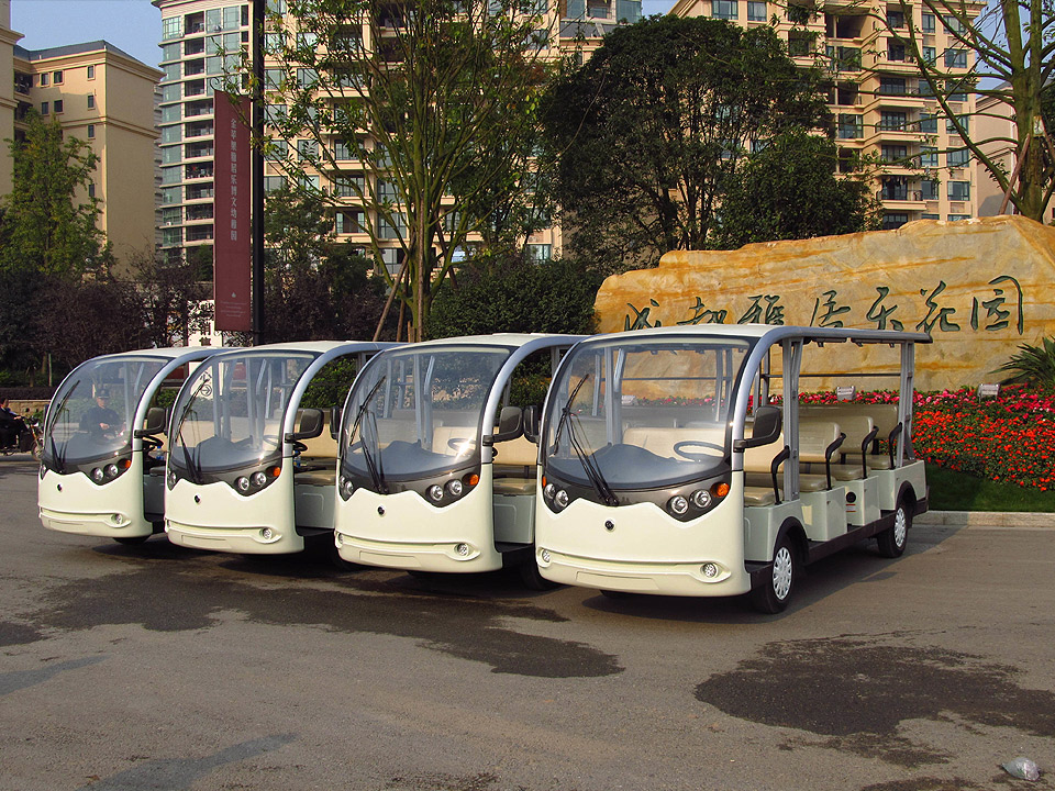 十一人座旅游观光车