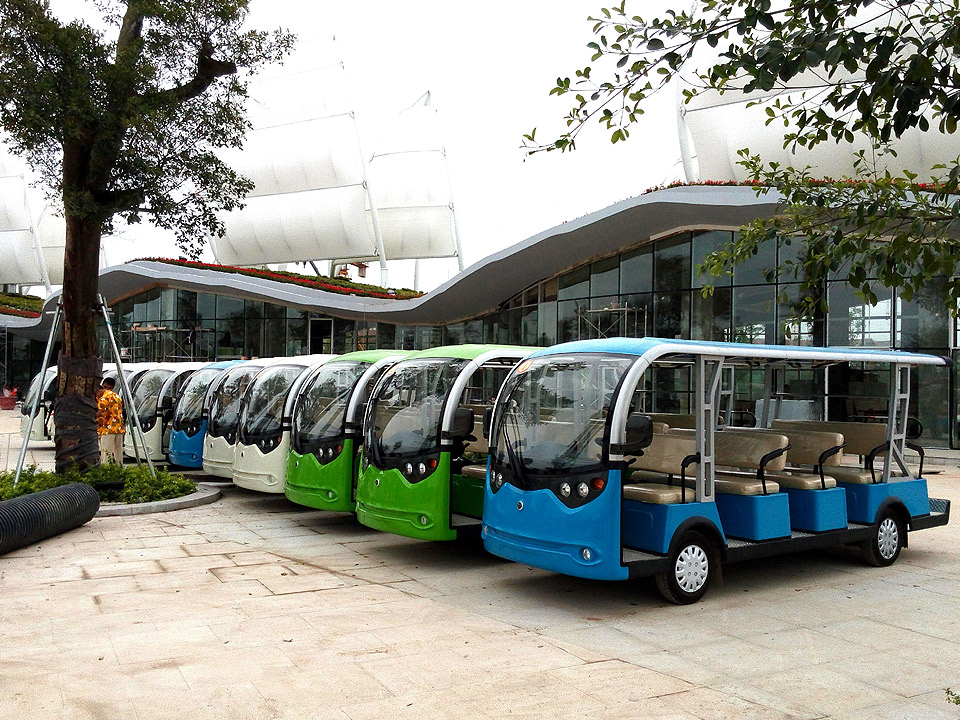 十四人座旅游观光车