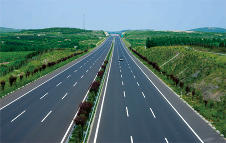 通城界至平江高速公路