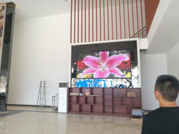 P3室内全彩LED顯示屏