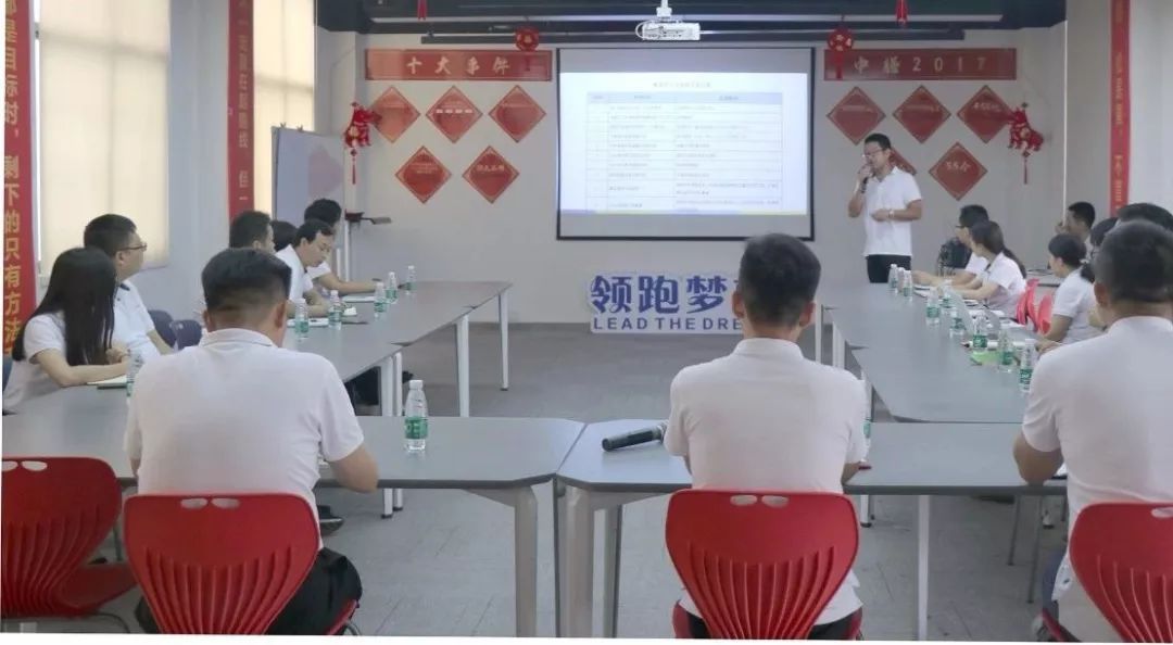 多多28集团新团餐