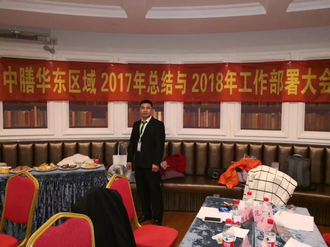 多多28新团餐联合发起多多28人颜木荣