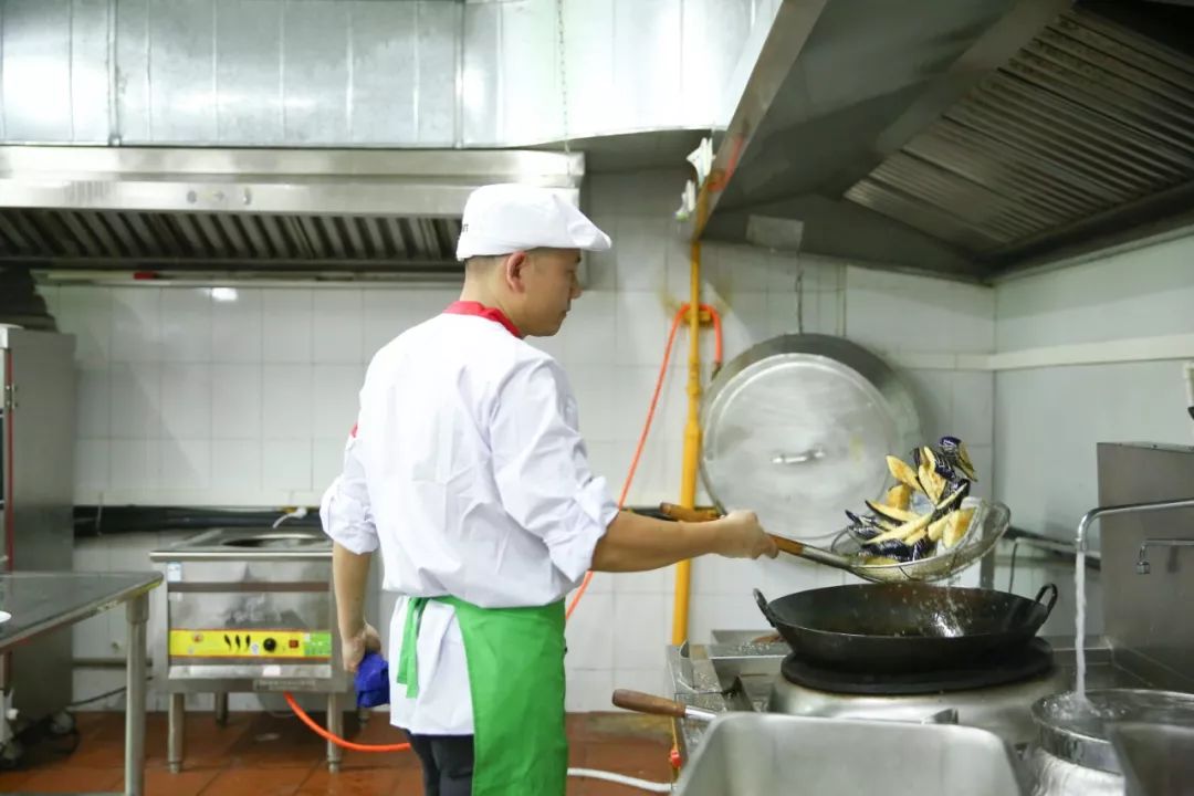 多多28食堂承包管理-多多28集团