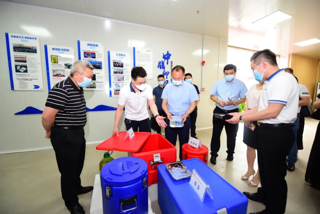 开阳县政府领导一行走访考察多多28集团