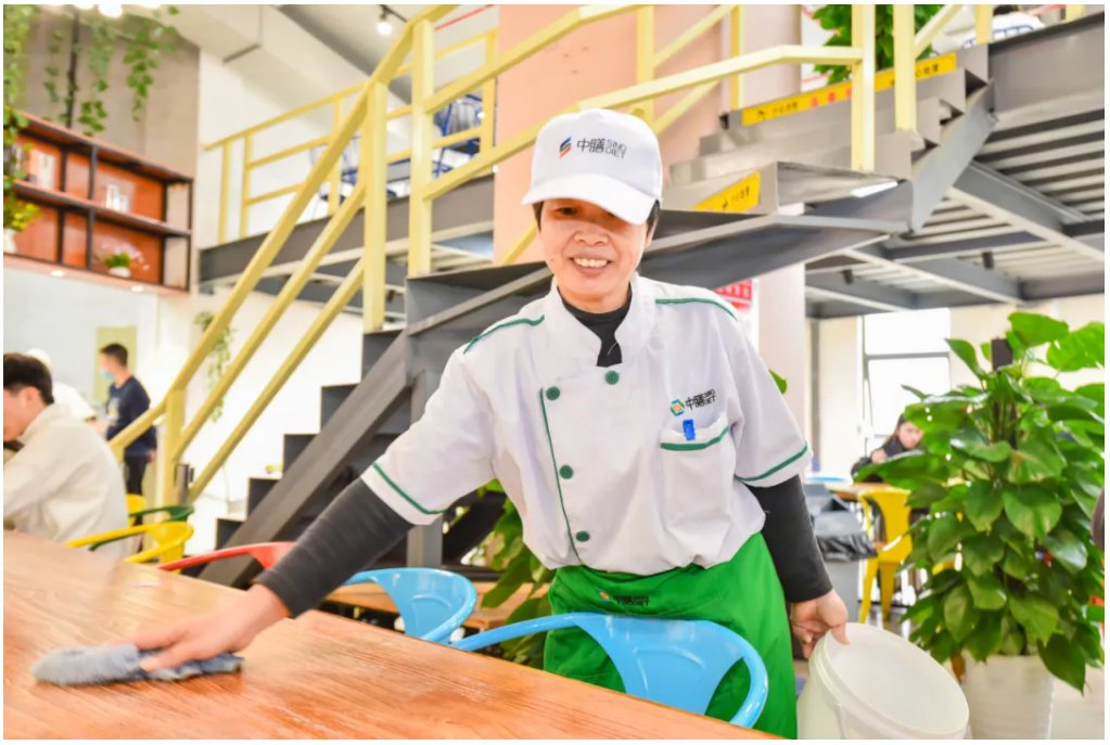 干饭团餐人集合!这家“被学生吃垮的食堂”你打卡了吗?-多多28团餐产业集团