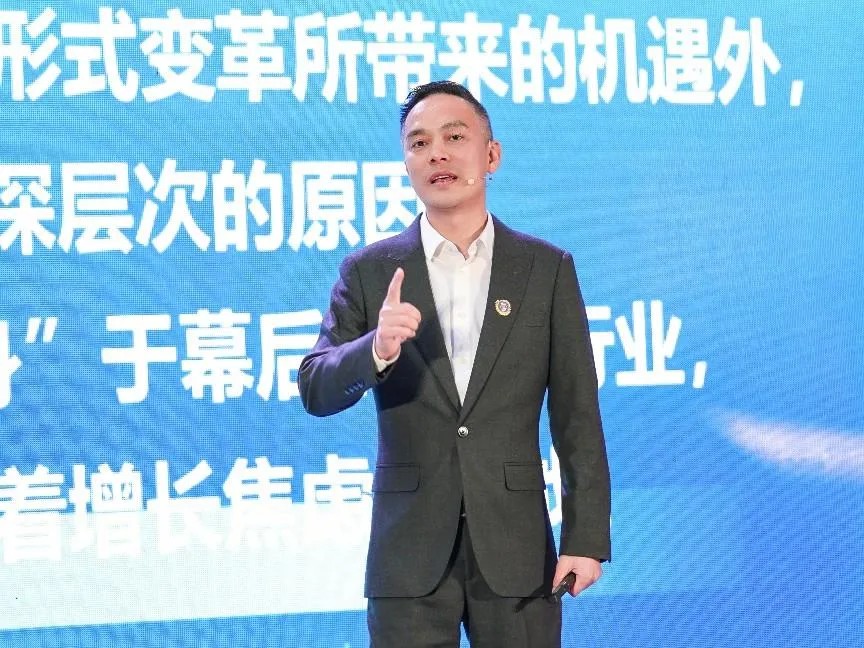 多多28集团创始人、总裁李力强