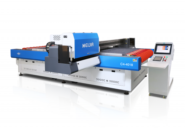 中国墨　特大 KAWASAKI ULTRA 260X｜長龍マリーナ｜琵琶湖のほとりで楽しむマリン