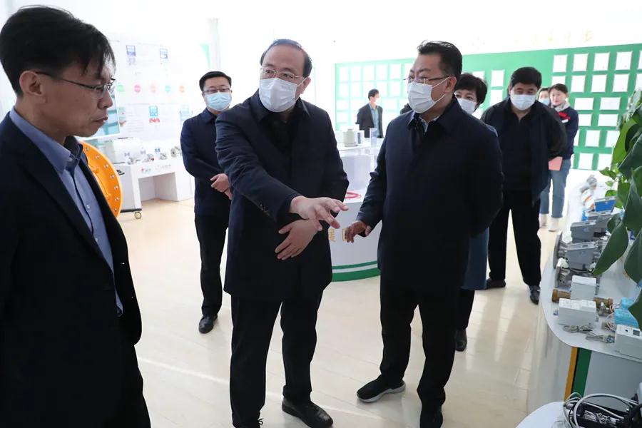 威海市政协主席高旭光走访调研天罡股份