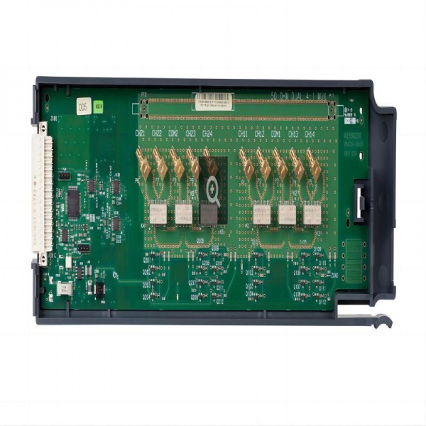 用於 DAQ970A 和 DAQ973A 的 DAQM905A 2 GHz 雙路（lù） 1:4 射頻多路（lù）複用器，50 Ω 模塊
