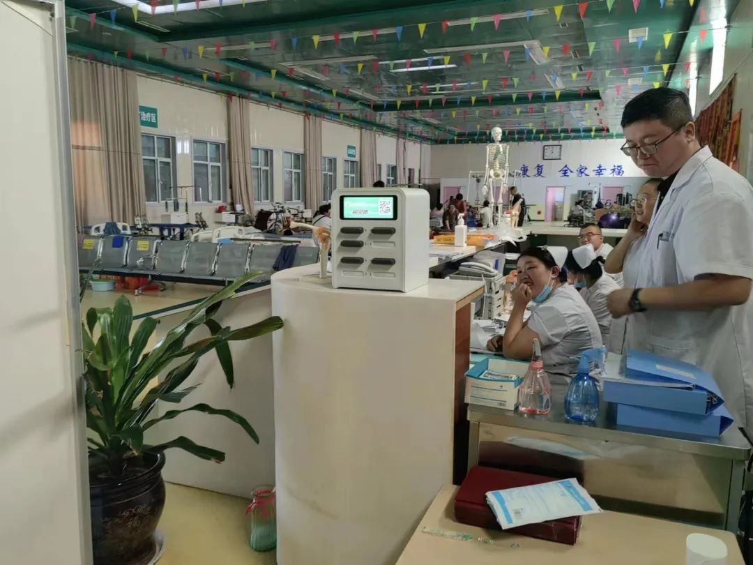 【便民】沖電狼共享充電寶進駐醫院，輕松解決充電難題