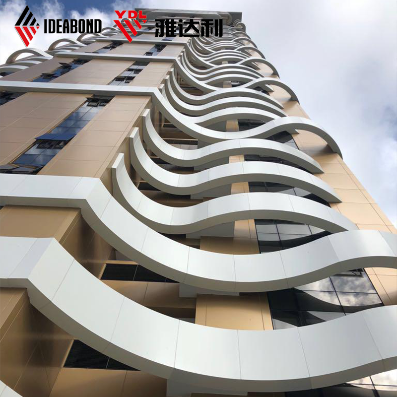 幕牆鋁（lǚ）塑板