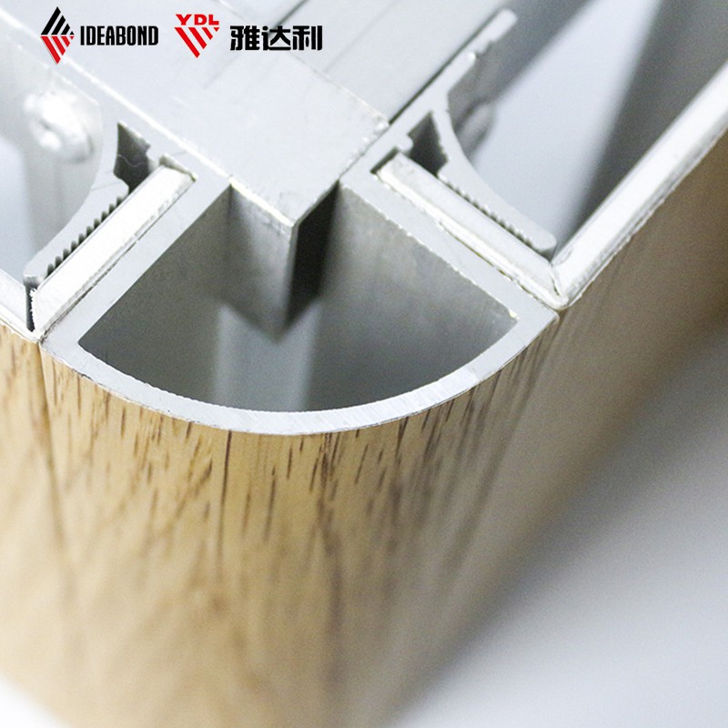 A2防火鋁複合（hé）板