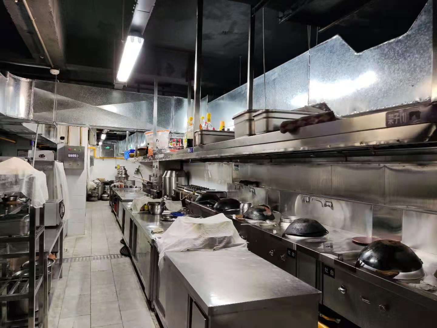 廚房自（zì）動滅火係統、動火離人係統銷售