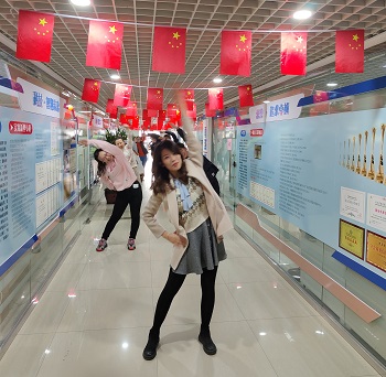 河北建工亚搏yabo(中国)装饰公司开展工间操活动