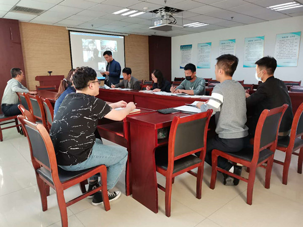 亚搏yabo(中国)装饰公司第三党支部召开党员大会 亚搏yabo(中国)装饰公司第三党支部召开党员大会