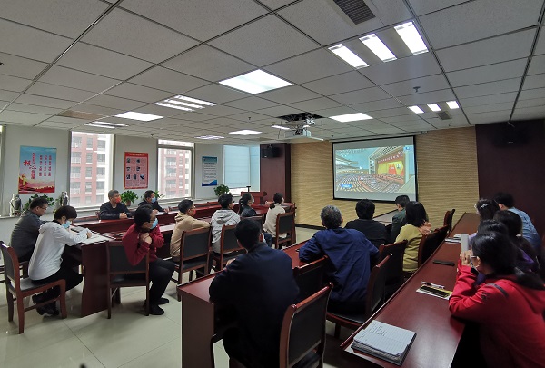 亚搏yabo(中国)装饰公司组织观看纪念辛亥革命110周年大会
