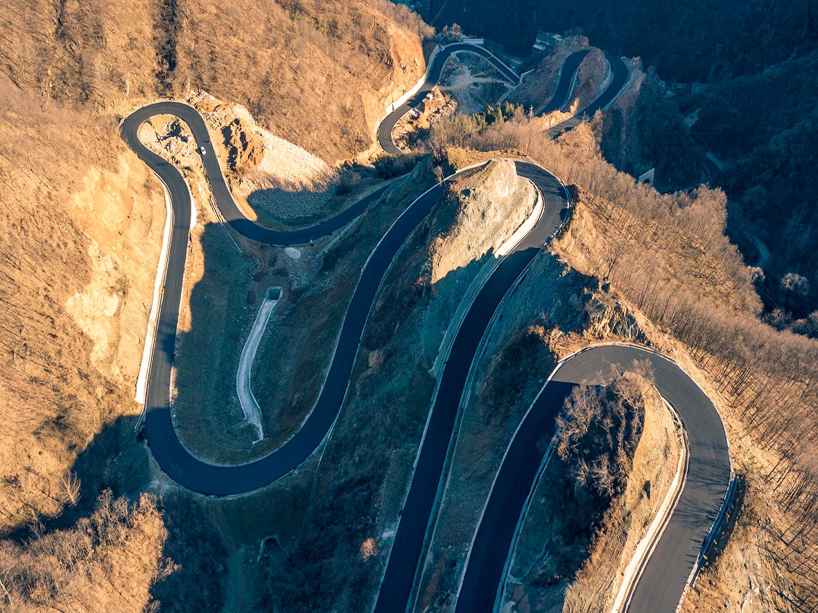 栾川县鸭石村至重渡沟道路工程