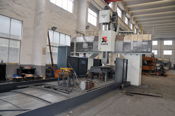 大型數控龍門加工中心