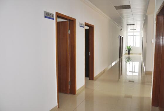 公(gong)司(si)環(huan)境(jing)