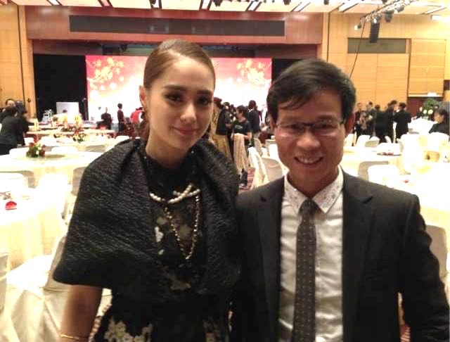 298629b2ab06621563f1c74b15eb398